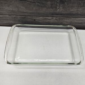 Pyrex Transparent GlasswarePYREX 232 Rectangular 11x7x2 Casserole Baking‎ Dish